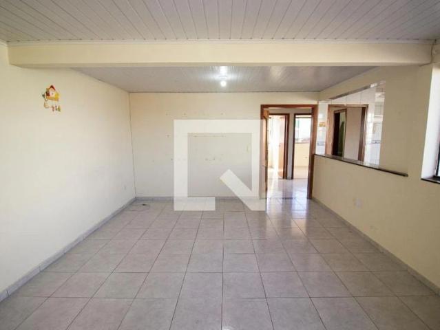 Casa / Sobrado para Locação em Brasília/DF Riacho Fundo I 2 Quartos
