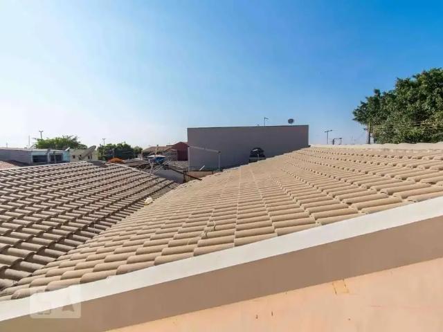 Casa / Sobrado para Locação em Brasília/DF Samambaia Sul Samambaia 2 Quartos