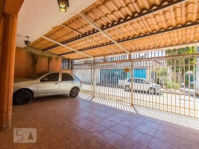 Casa / Sobrado para Locação em Brasília/DF Samambaia Sul Samambaia 2 Quartos