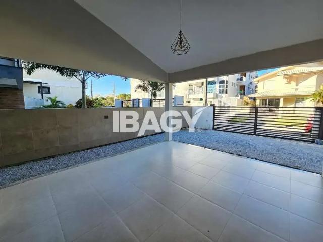 Casa / Sobrado para Locação em Governador Celso Ramos/SC Palmas 3 Quartos