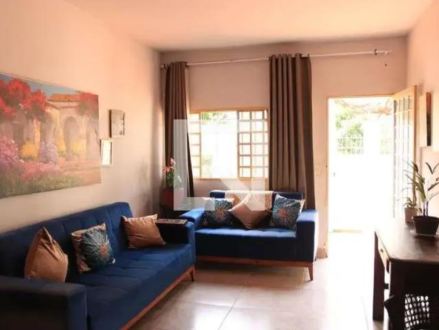 Casa / Sobrado para Locação em Goiânia/GO Feliz 3 Quartos