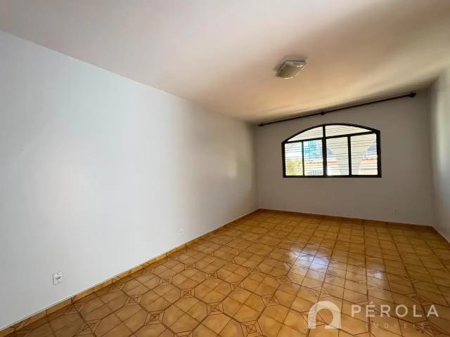 Casa / Sobrado para Locação em Goiânia/GO Jardim América 3 Quartos