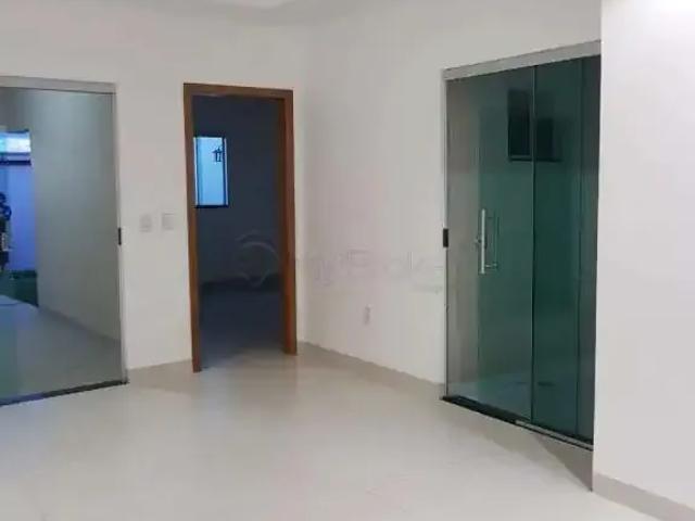 Casa / Sobrado para Locação em Goiânia/GO Residencial Alice Barbosa 3 Quartos