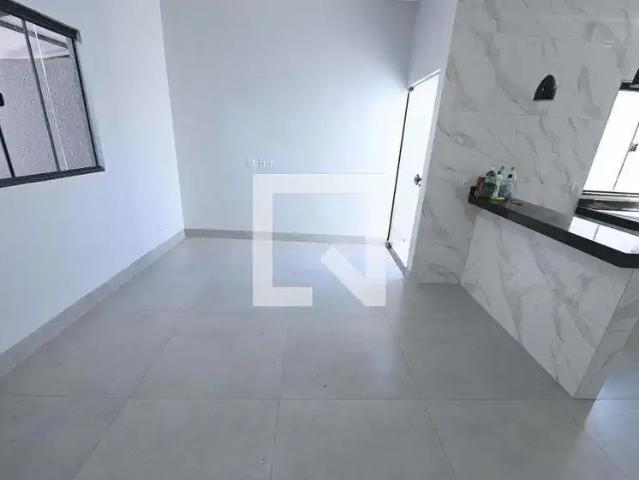 Casa / Sobrado para Locação em Goiânia/GO Residencial Recanto do Bosque 2 Quartos