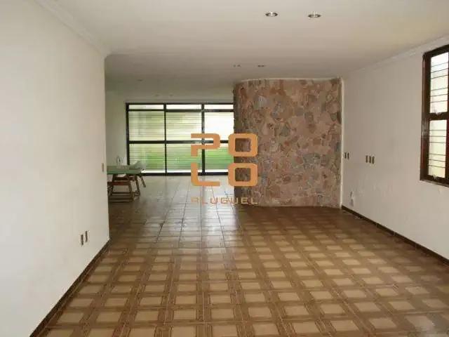 Casa / Sobrado para Locação em Goiânia/GO Serrinha 4 Quartos