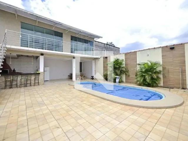 Casa / Sobrado para Locação em Goiânia/GO Setor Morada do Sol 1 Quartos
