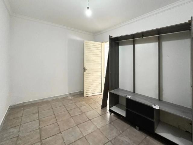 Casa / Sobrado para Locação em Goiânia/GO Setor Campinas 1 Quartos