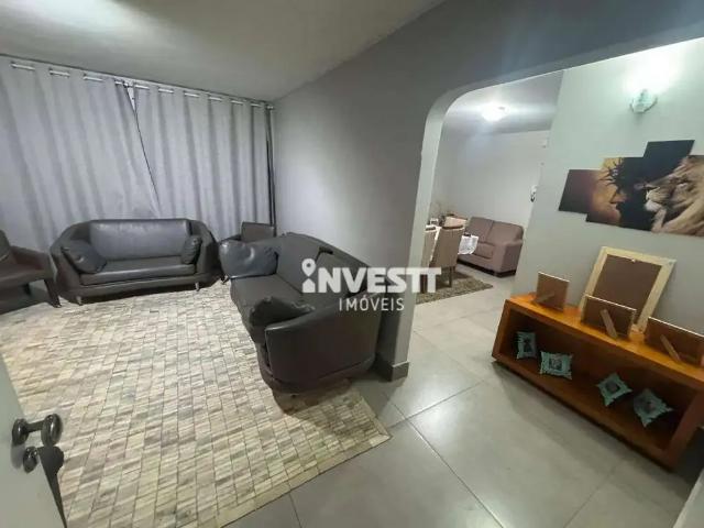 Casa / Sobrado para Locação em Goiânia/GO Setor Coimbra 3 Quartos