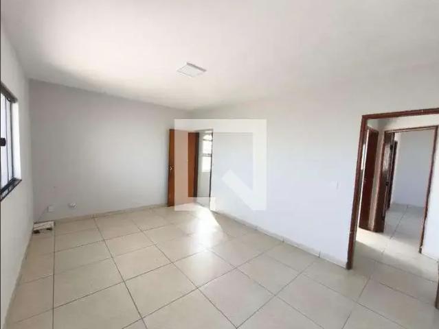 Casa / Sobrado para Locação em Goiânia/GO Setor Faiçalville 4 Quartos