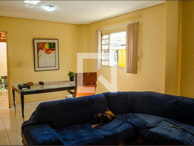 Casa / Sobrado para Locação em Goiânia/GO Setor Goiânia 2 5 Quartos