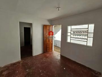 Casa / Sobrado para Locação em Goiânia/GO Setor Leste Universitário 2 Quartos