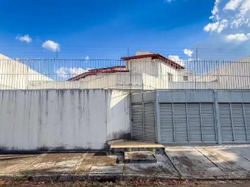Casa / Sobrado para Locação em Goiânia/GO Setor Sul 5 Quartos