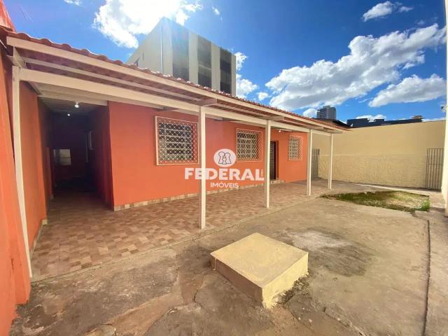 Casa / Sobrado para Locação em Goiânia/GO Setor Sul 3 Quartos