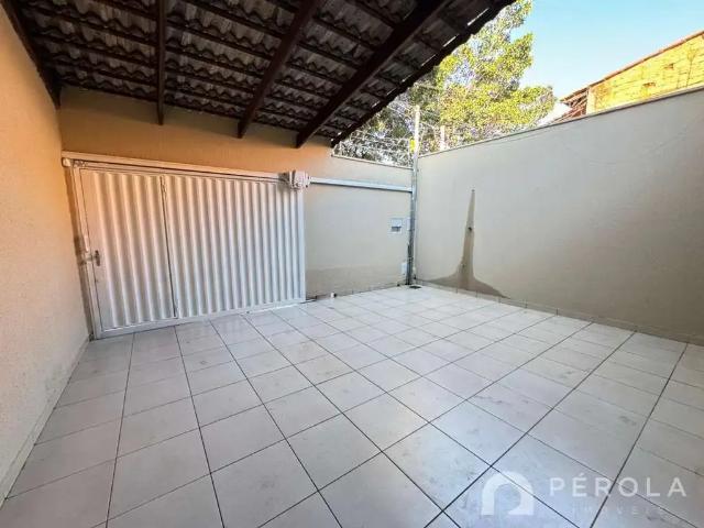 Casa / Sobrado para Locação em Goiânia/GO Vila Jardim São Judas Tadeu 2 Quartos