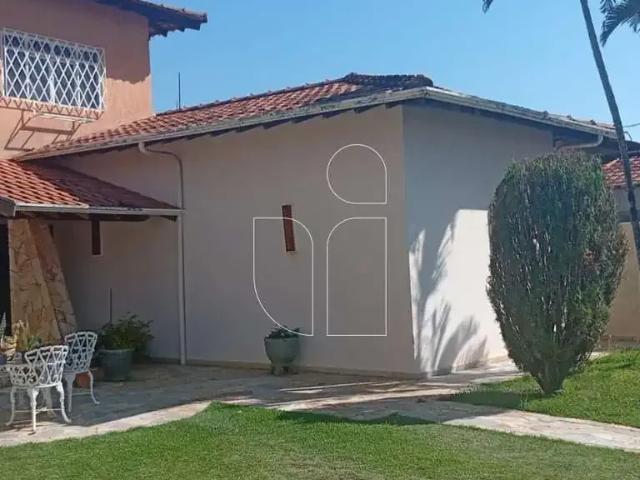 Casa / Sobrado para Locação em Garça/SP Cascata 4 Quartos