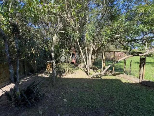 Casa / Sobrado para Locação em Garopaba/SC Campo Duna 3 Quartos
