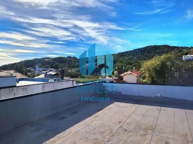 Casa / Sobrado para Locação em Garopaba/SC Centro 2 Quartos