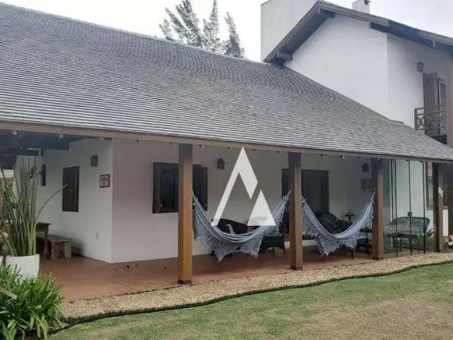 Casa / Sobrado para Locação em Garopaba/SC Praia da Barra 6 Quartos
