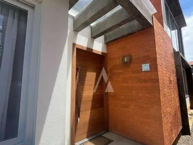 Casa / Sobrado para Locação em Garopaba/SC Praia da Barra 3 Quartos
