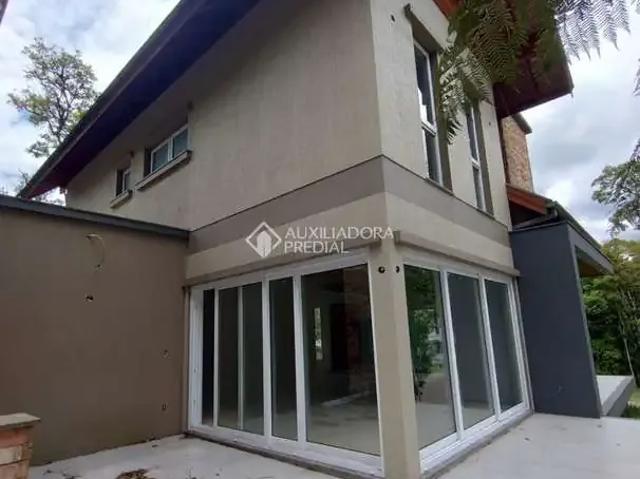 Casa / Sobrado para Locação em Gramado/RS Carniel 3 Quartos