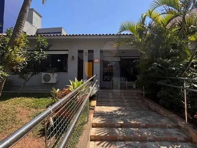 Casa / Sobrado para Locação em Gravataí/RS Centro 3 Quartos
