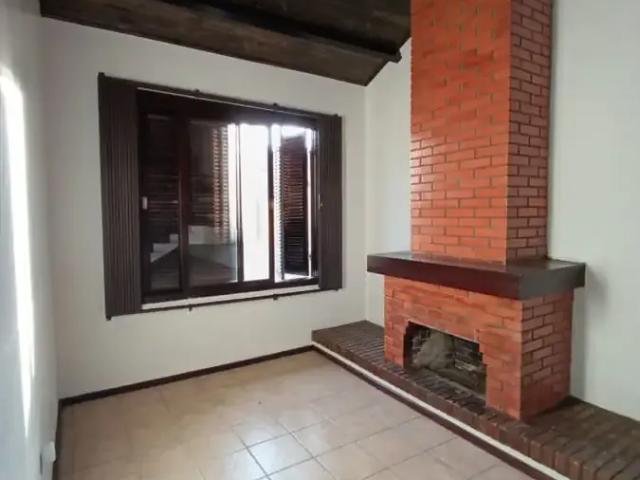 Casa / Sobrado para Locação em Gravataí/RS Dom Feliciano 4 Quartos