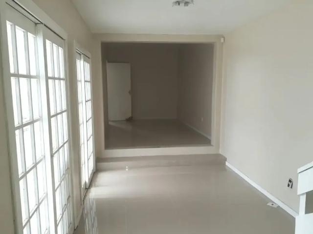 Casa / Sobrado para Locação em Gravataí/RS Dom Feliciano 5 Quartos