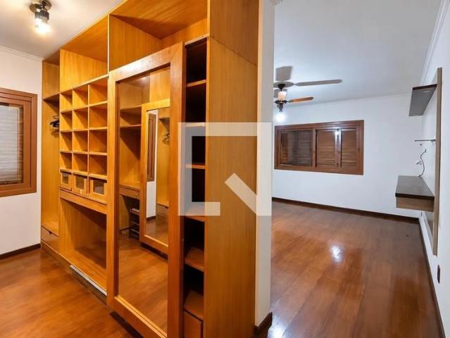Casa / Sobrado para Locação em Gravataí/RS Oriço 3 Quartos