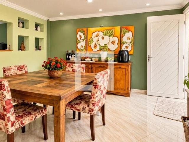 Casa / Sobrado para Locação em Gravataí/RS Passo das Pedras 3 Quartos