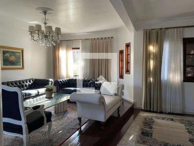 Casa / Sobrado para Locação em Gravataí/RS Passo das Pedras 4 Quartos