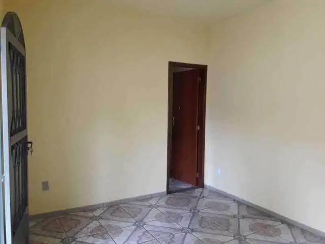Casa / Sobrado para Locação em Guapimirim/RJ Parada Modelo 2 Quartos