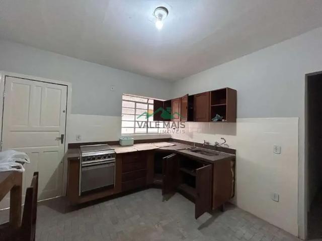 Casa / Sobrado para Locação em Guaratinguetá/SP Nova Guará 4 Quartos