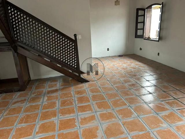 Casa / Sobrado para Locação em Guaratinguetá/SP Pedregulho 3 Quartos