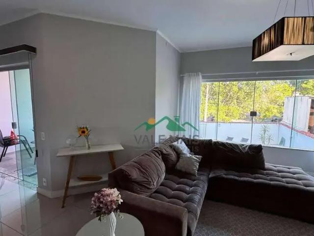 Casa / Sobrado para Locação em Guaratinguetá/SP Portal das Colinas 4 Quartos