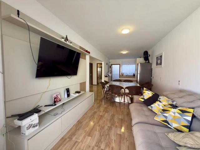 Casa / Sobrado para Locação em Guaratuba/PR Coroados 3 Quartos