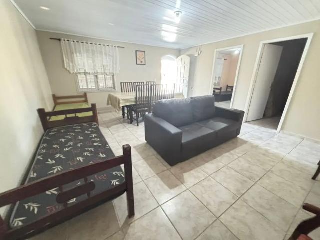 Casa / Sobrado para Locação em Guaratuba/PR Brejatuba 2 Quartos