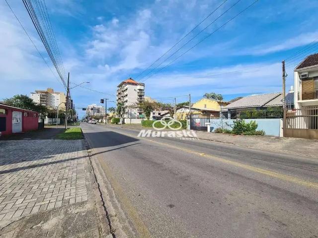 Casa / Sobrado para Locação em Guaratuba/PR Centro 3 Quartos