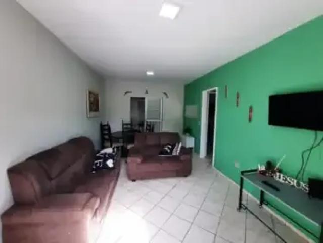 Casa / Sobrado para Locação em Guaratuba/PR Centro 3 Quartos