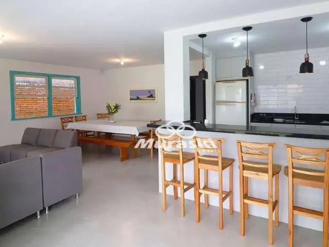 Casa / Sobrado para Locação em Guaratuba/PR Centro 4 Quartos