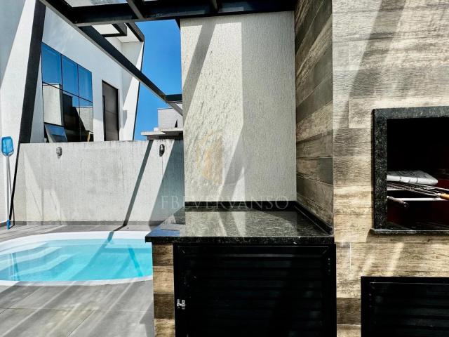 Casa / Sobrado para Locação em Guaratuba/PR Balneário Eliane 3 Quartos