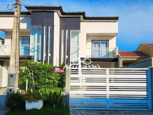 Casa / Sobrado para Locação em Guaratuba/PR Brejatuba 3 Quartos