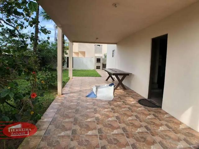 Casa / Sobrado para Locação em Guaratuba/PR Brejatuba 4 Quartos