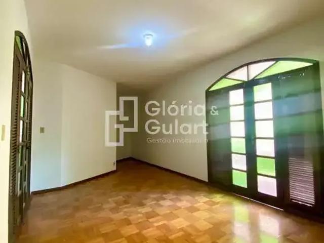 Casa / Sobrado para Locação em Guarapari/ES Centro 3 Quartos