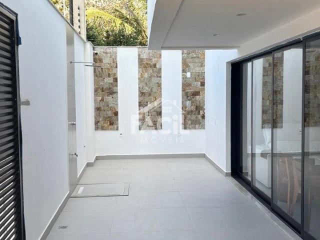 Casa / Sobrado para Locação em Guarapari/ES Praia de Peracanga 3 Quartos