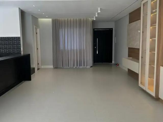 Casa / Sobrado para Locação em Guarapuava/PR Alto da XV 3 Quartos