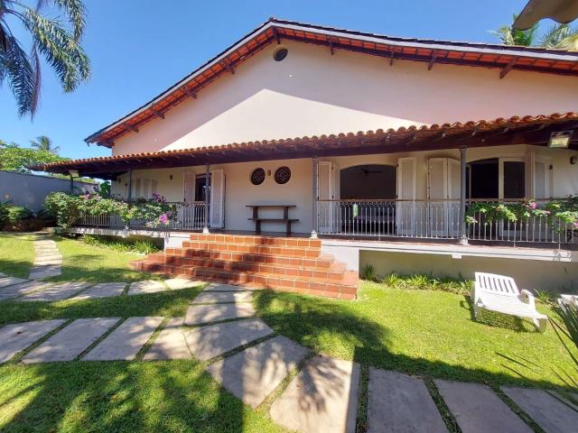 Casa / Sobrado para Locação em Guarujá/SP Balneário Praia do Pernambuco 4 Quartos