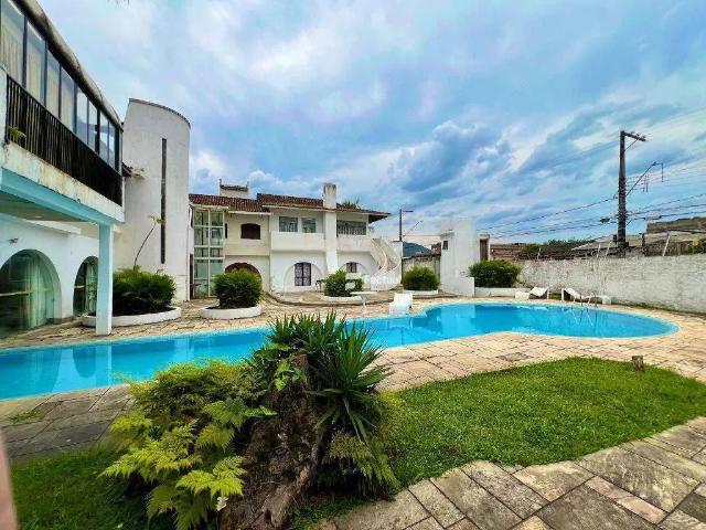 Casa / Sobrado para Locação em Guarujá/SP Enseada 7 Quartos