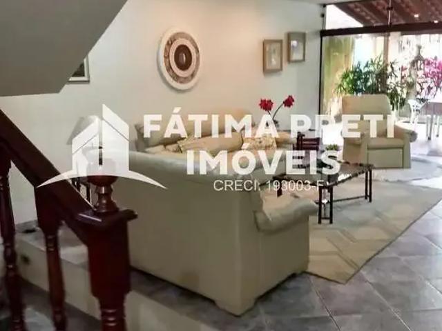 Casa / Sobrado para Locação em Guarujá/SP Jardim Guaiuba 4 Quartos