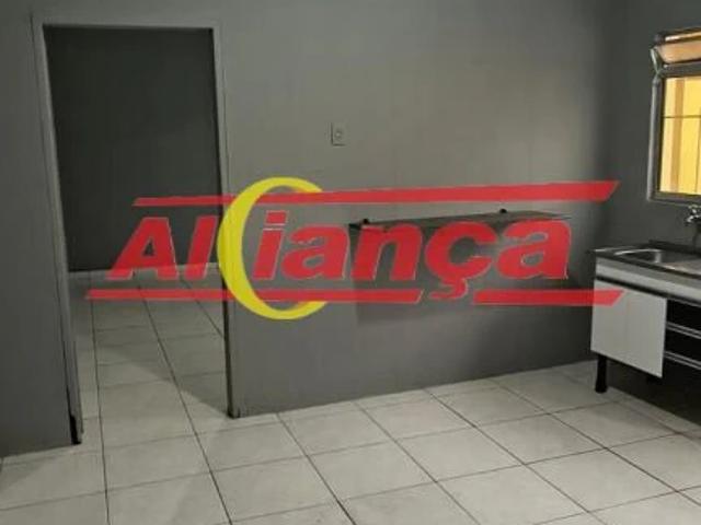 Casa / Sobrado para Locação em Guarulhos/SP Cocaia 1 Quartos