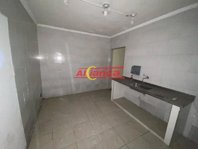 Casa / Sobrado para Locação em Guarulhos/SP Centro 1 Quartos